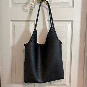 Elegant Black Slouch Shoulder Bag